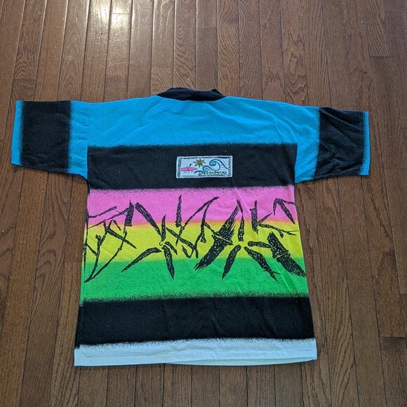 90's Islander Surf Style T-Shirt Made In USA Single Stitch - Size M - Picture 5 of 6